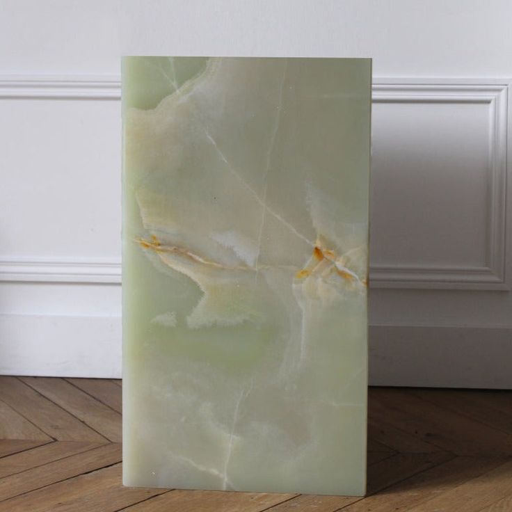 Euphranor Green Onyx Plinth