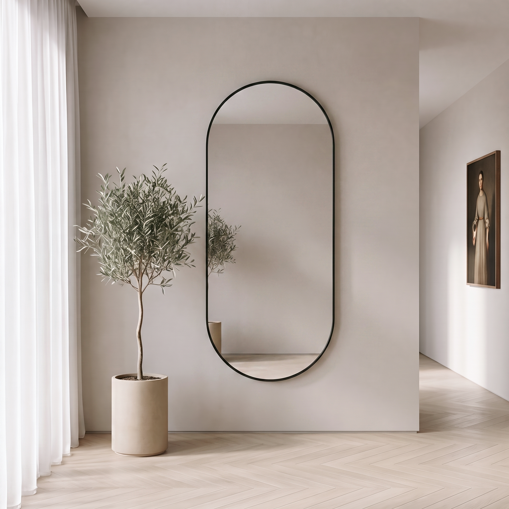 Penelope XL Capsule Mirror Black