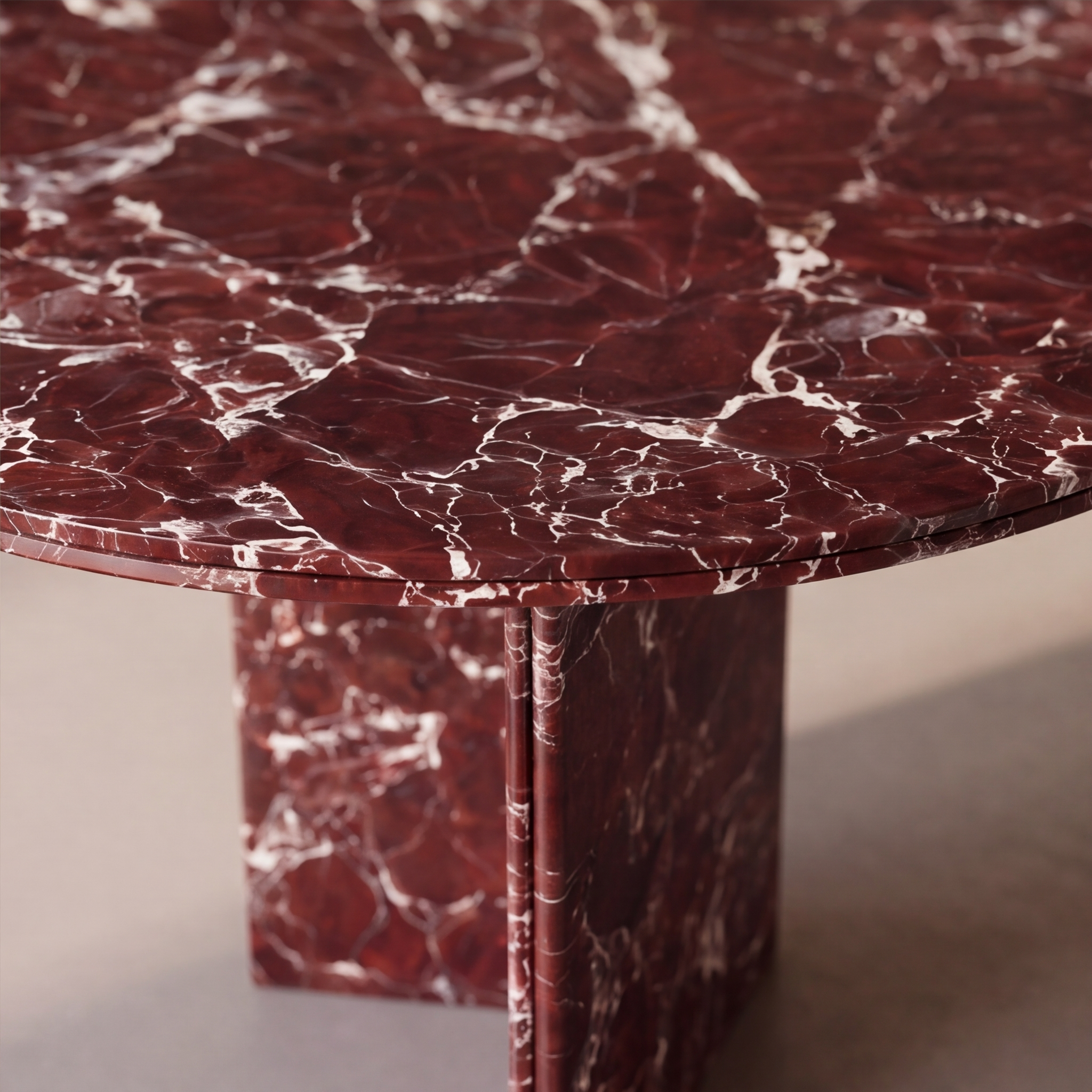 daphne-dining-table detail
