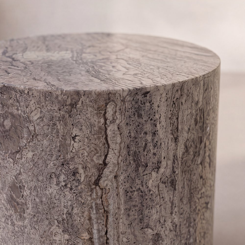 dione-side-table detail