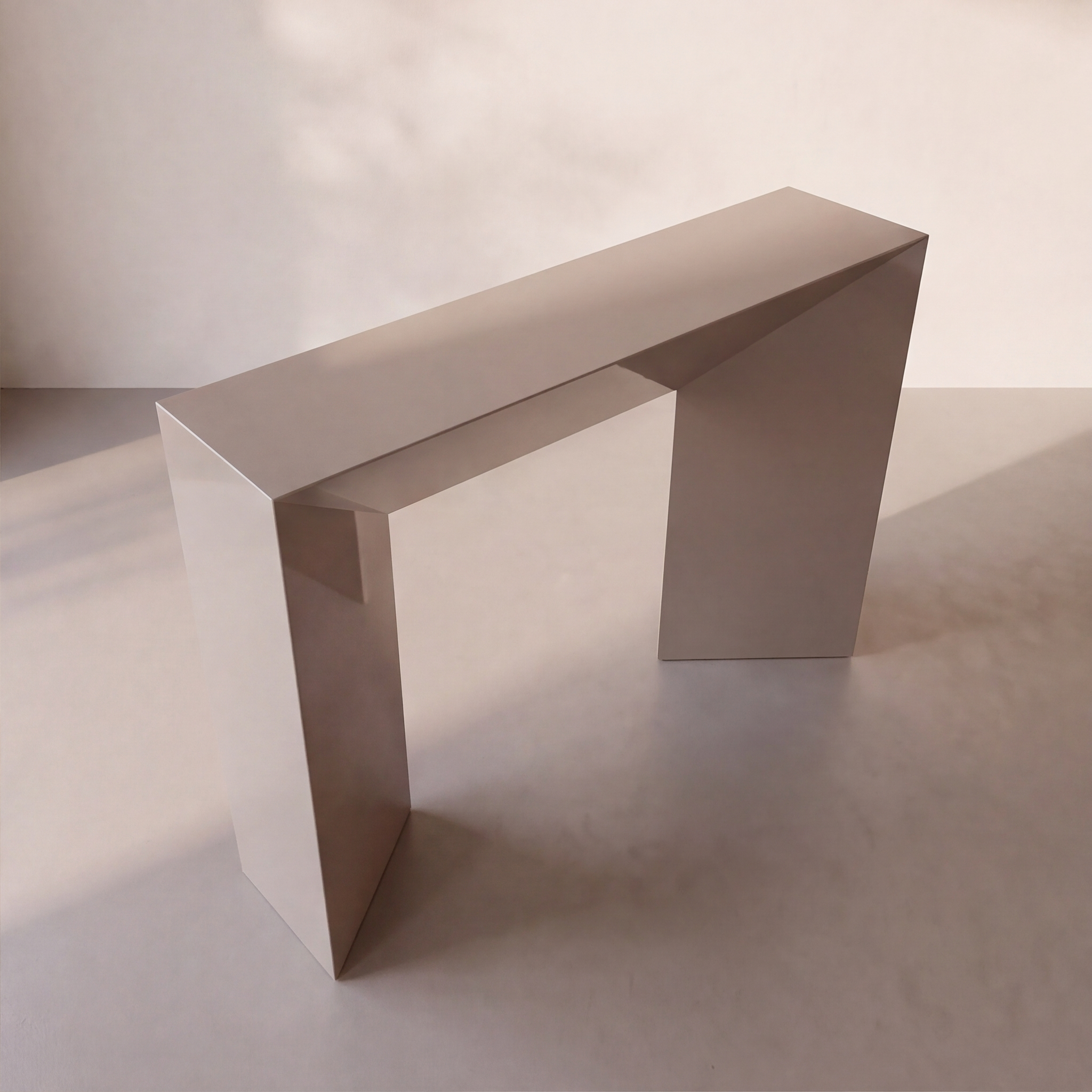 moros-beige-console high_angle_45__v4