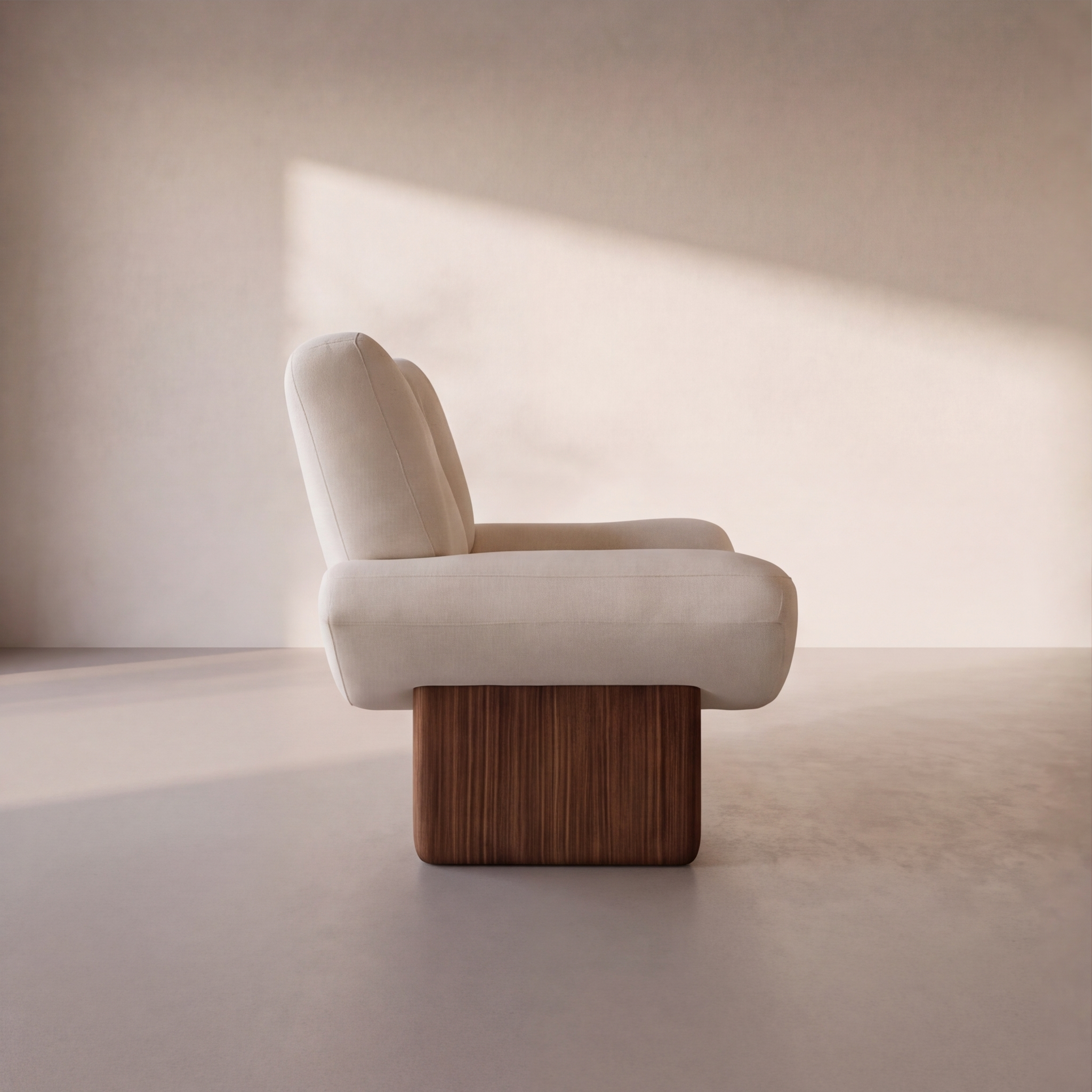 polymnie-accent-chair side